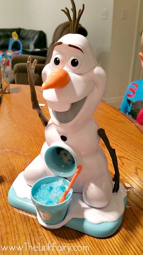 Olaf Snow Cone Maker from Jakks Pacific